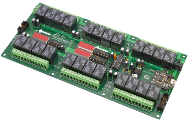 Industrial Relay Controller 24-Channel SPDT + UXP Expansion Port